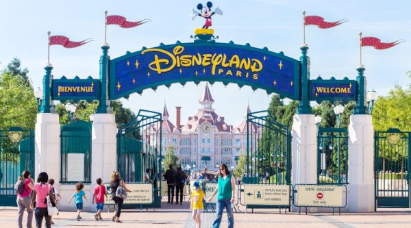 entrée du parc Disneyland Paris