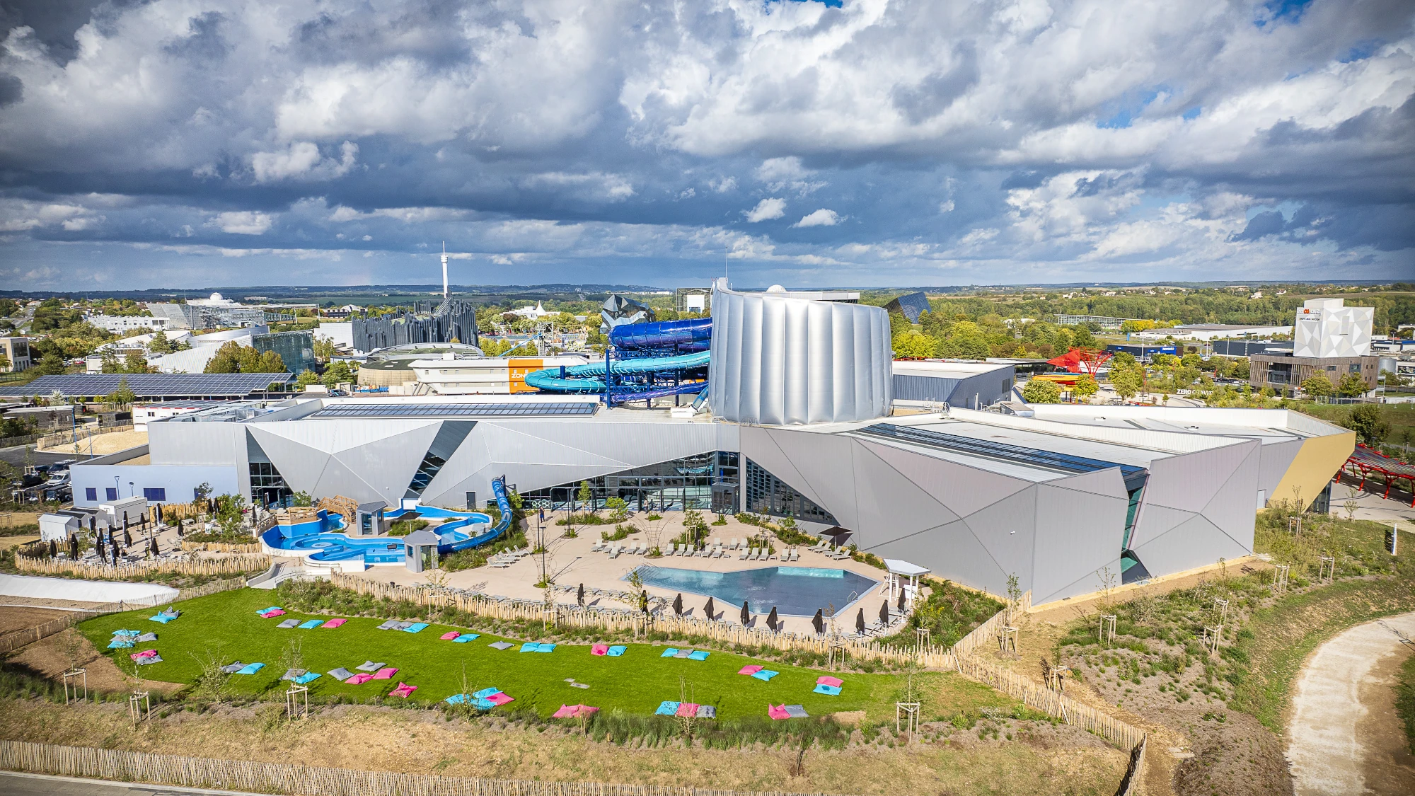 Vue d'ensemble du parc aquatique Aquascope au Futuroscope