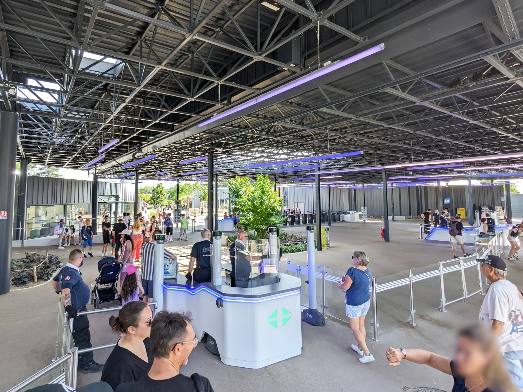 entrée au parc du futuroscope