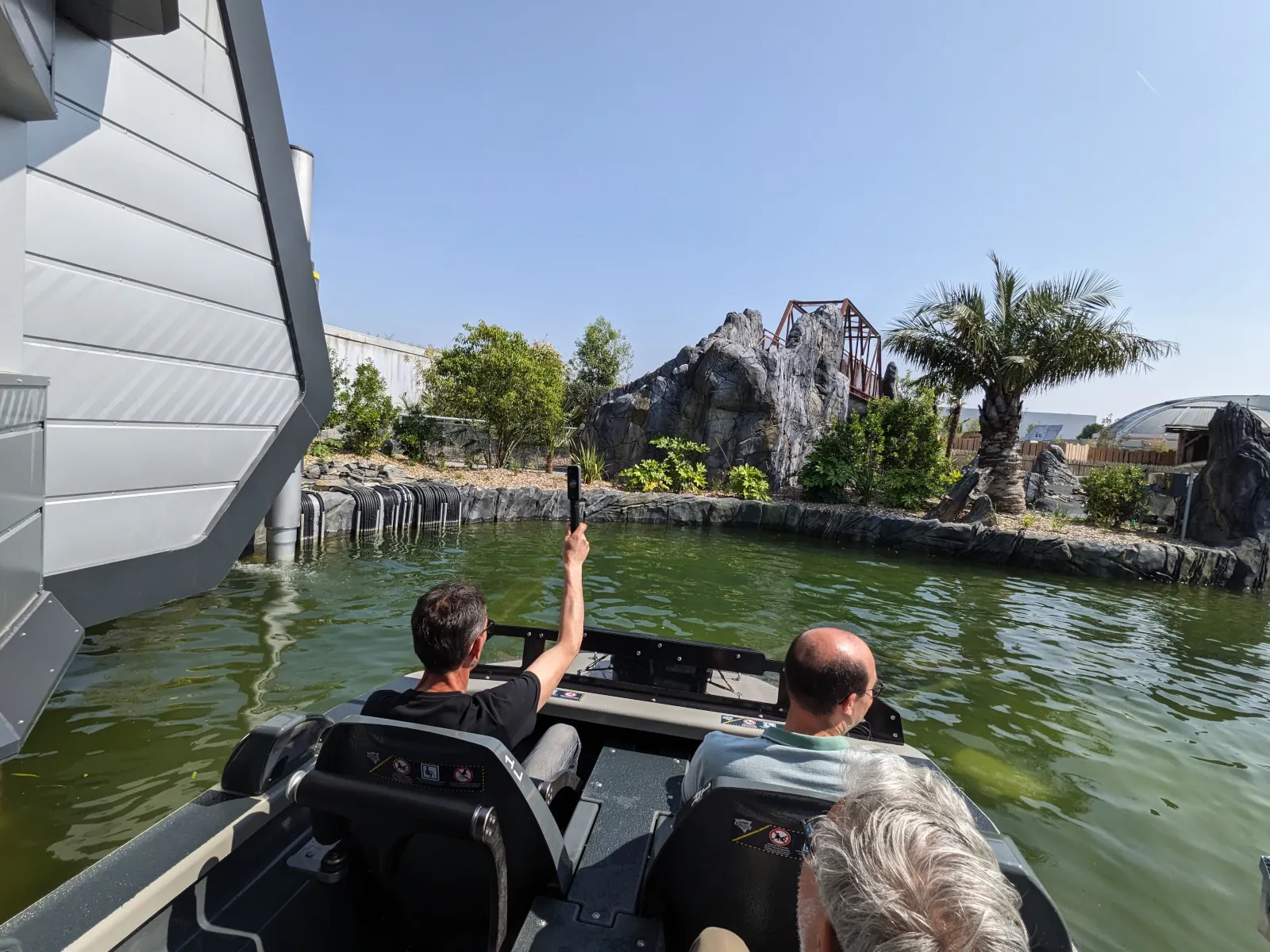 futuroscope mission bermudes rapides