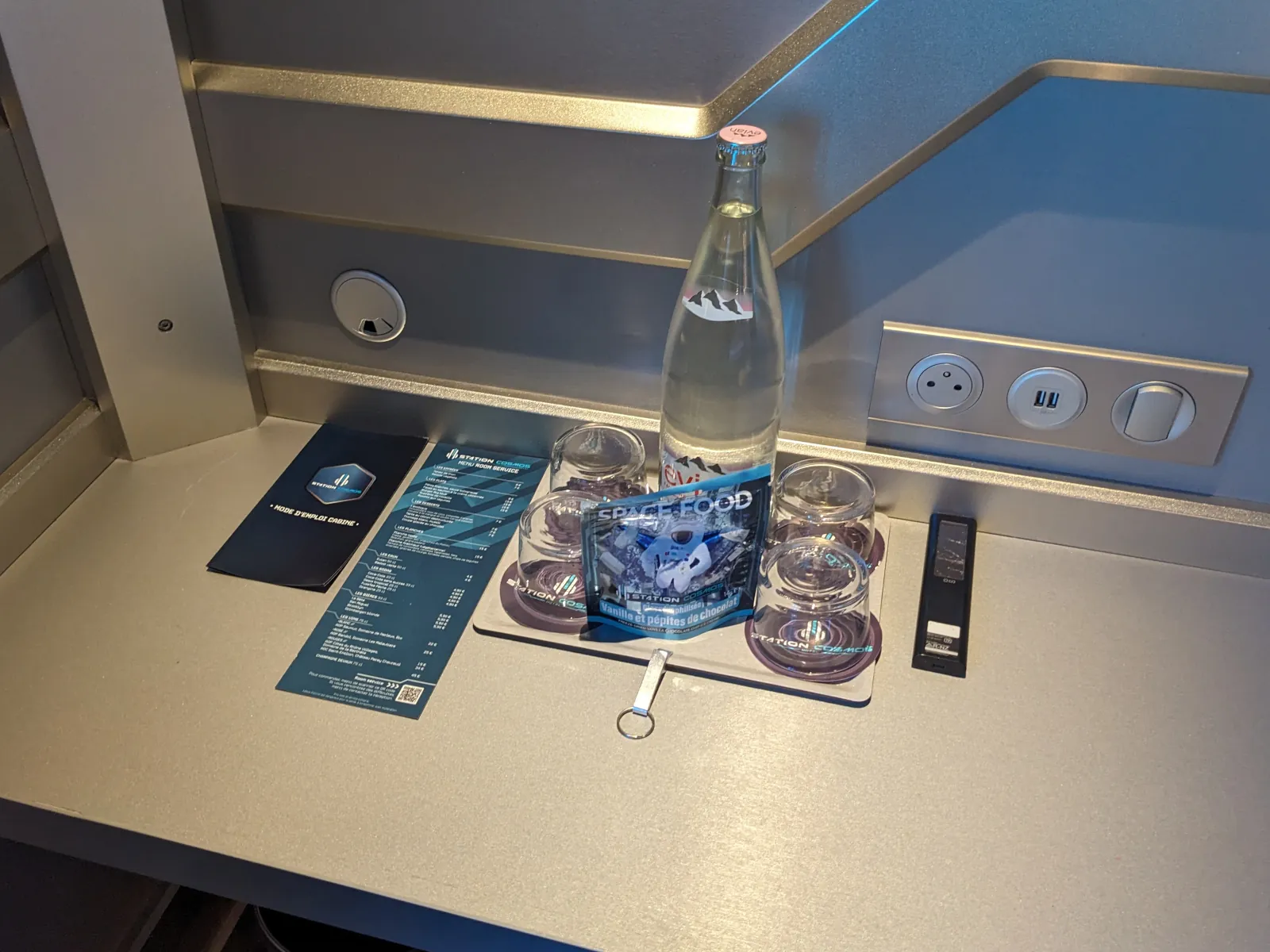 Hotel Cosmos Futuroscope space Food