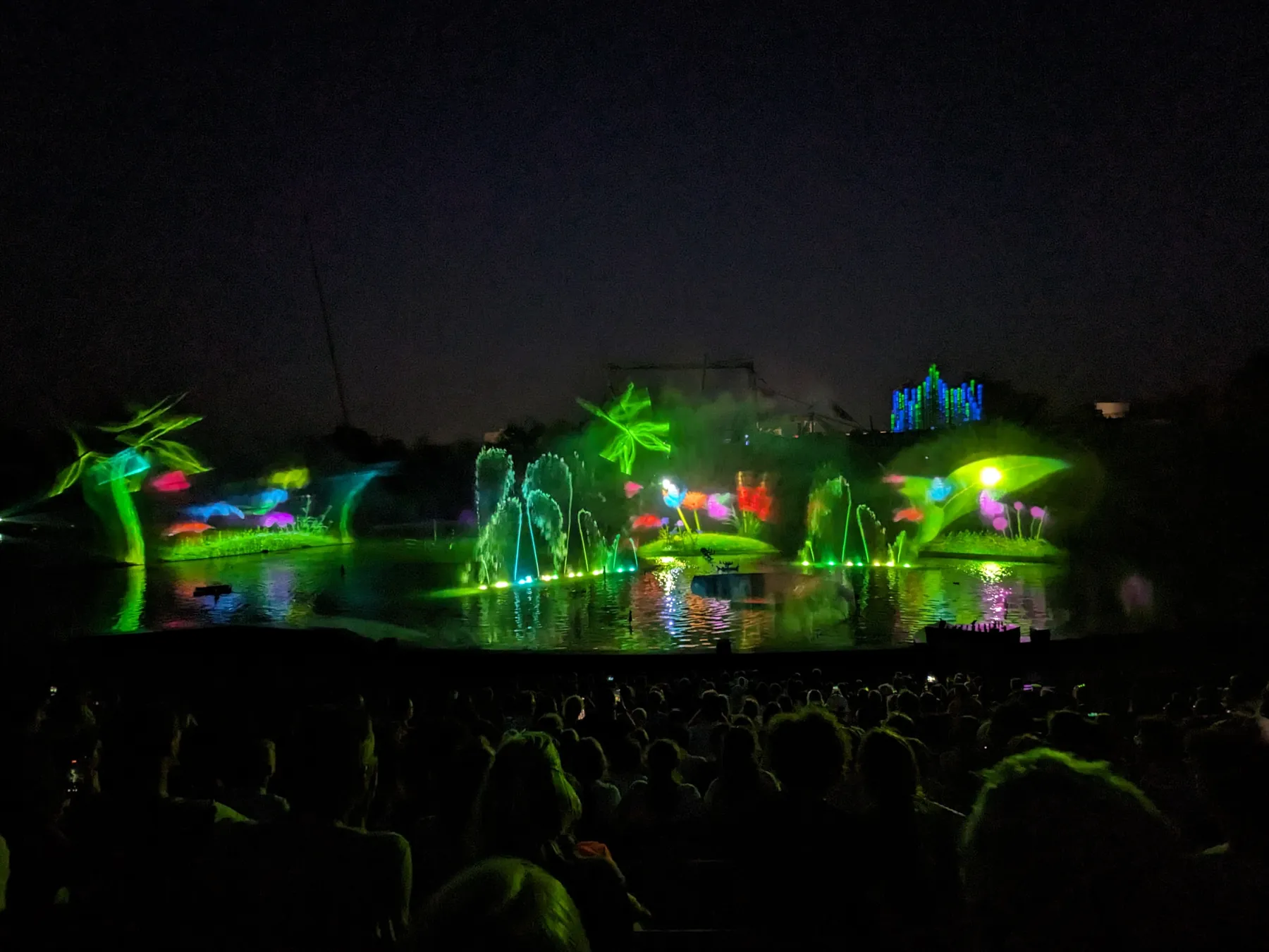 attraction futuroscope spectacle nocturne la clé des songes