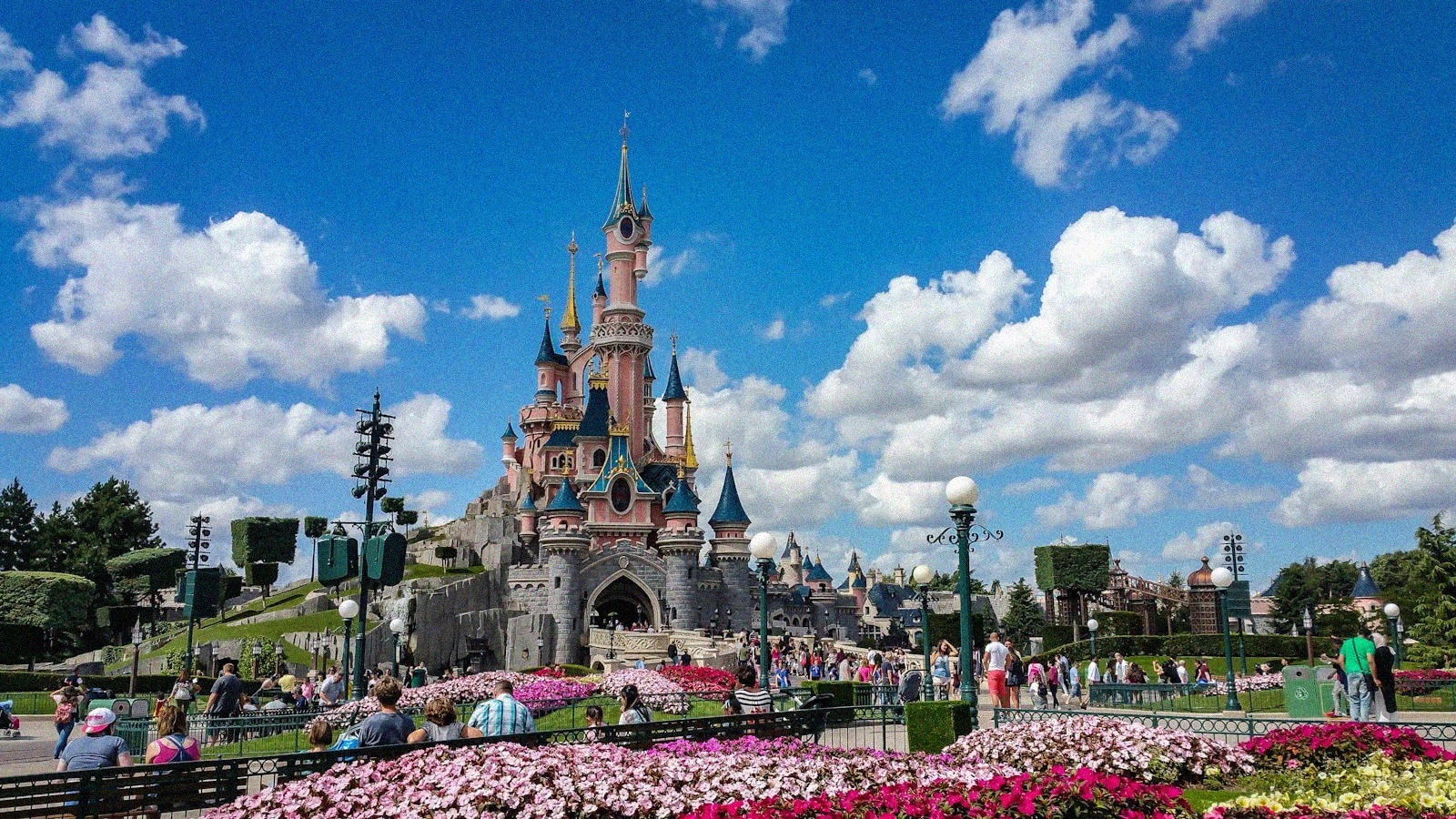 Disneyland paris et la canicule de juin 2026 attractions