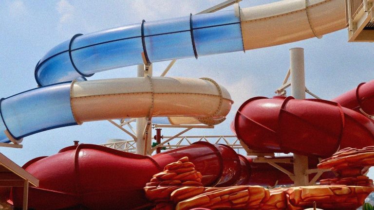 Aquasplash Antibes en 2026 : les nouveautés, attractions et tarifs à connaître avant votre visite
