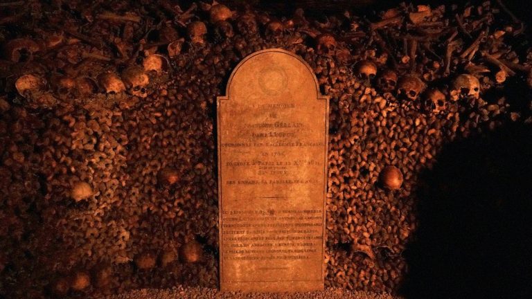 Nadar aux Catacombes de Paris : l’exposition inédite entre profondeurs et ciel à l’automne 2026
