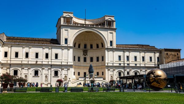 Musées du Vatican et Chapelle Sixtine : l’audioguide mobile officiel est lancé à 8 €, tarifs et règles de réservation