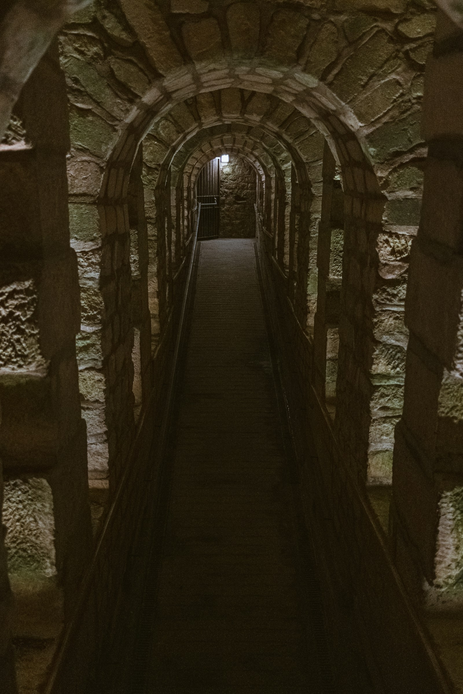 Galerie souterraine des Catacombes de Paris
